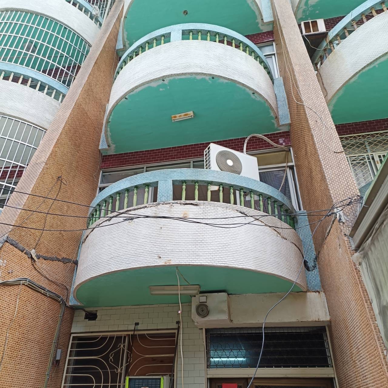 高雄外牆翻修鷹架架設