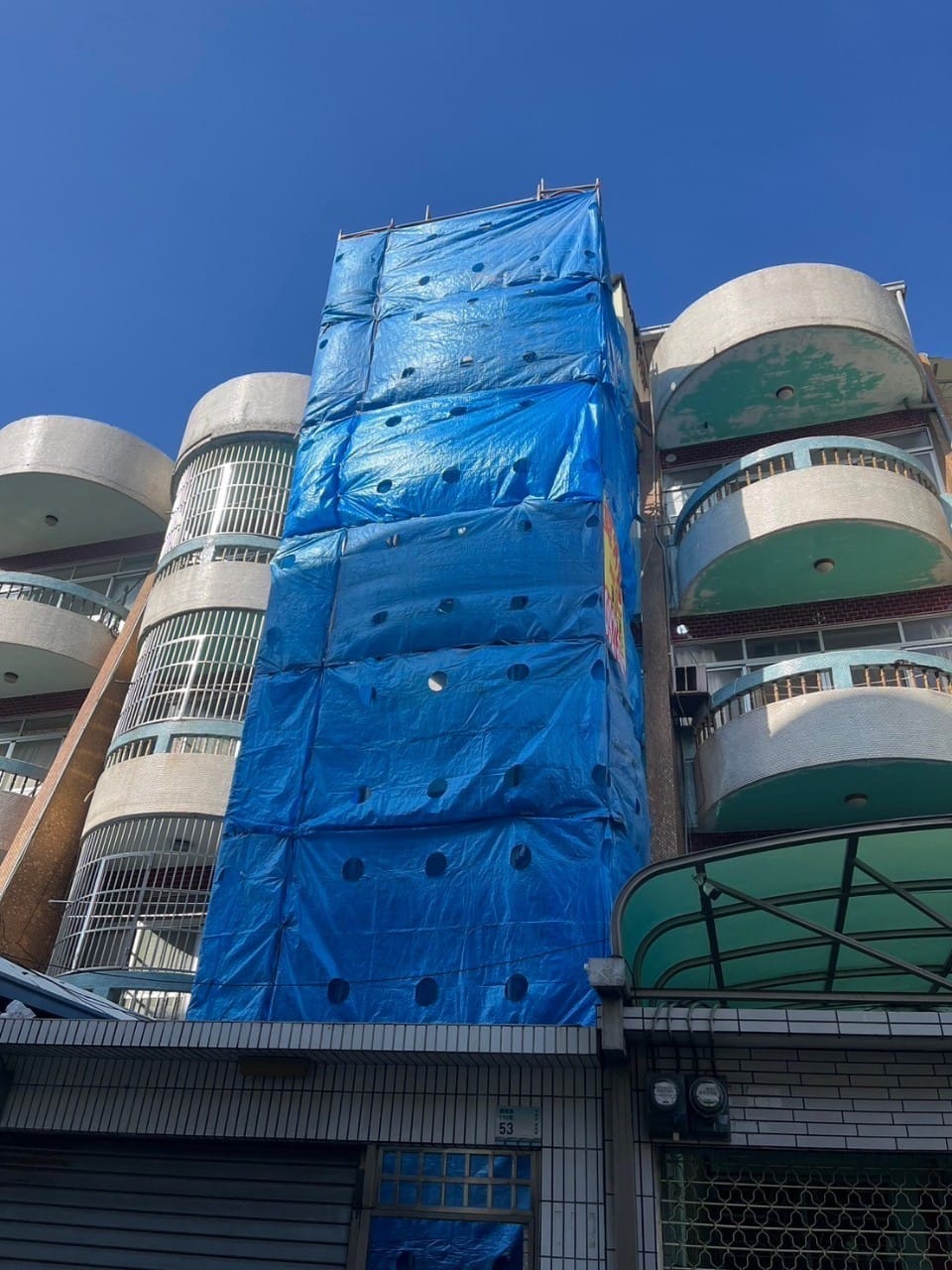 高雄外牆翻修鷹架架設